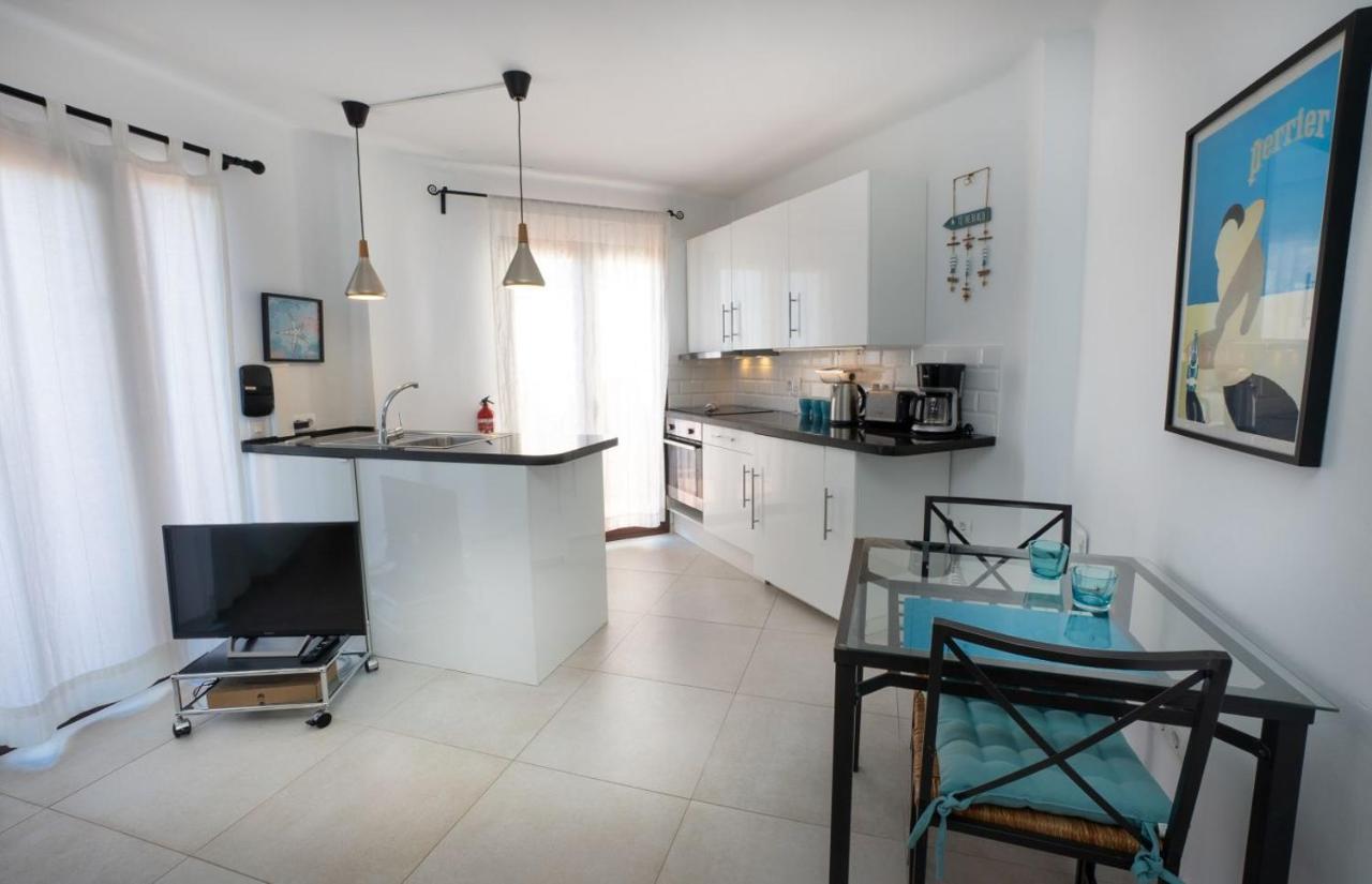 Capistrano Playa 712 Menyber Apartment Nerja Bagian luar foto