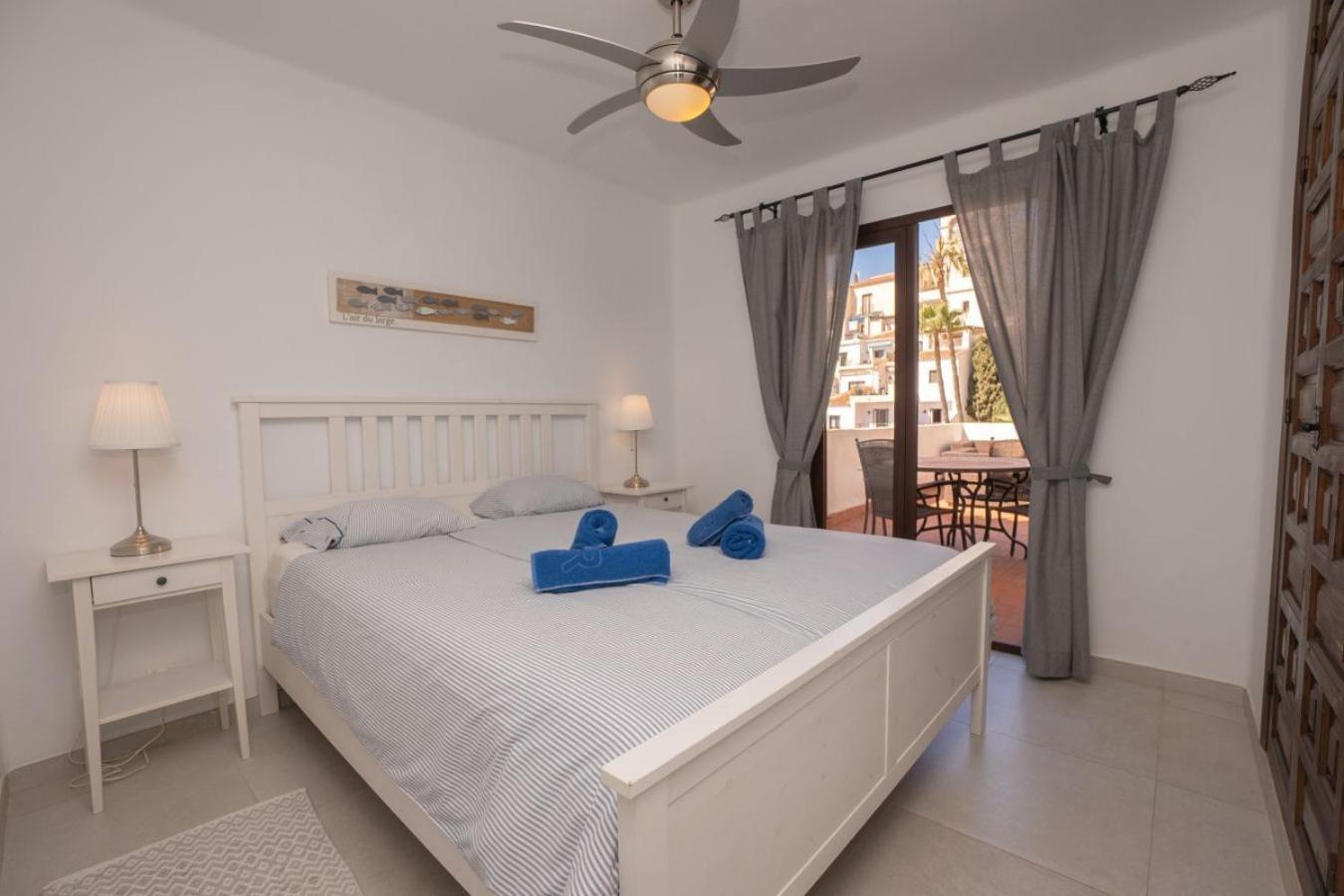 Capistrano Playa 712 Menyber Apartment Nerja Bagian luar foto